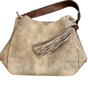 Jen & Co Tan Faux Leather Shoulder Bag with Tassel Accent – Medium Size